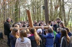 Ökumenischer Jugendkreuzweg in Naumburg (Foto: Karl-Franz Thiede)